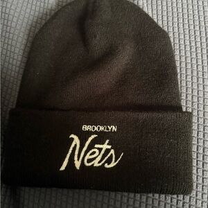 Brooklyn Nets NBA beanie | Mitchell & Ness black knit hat